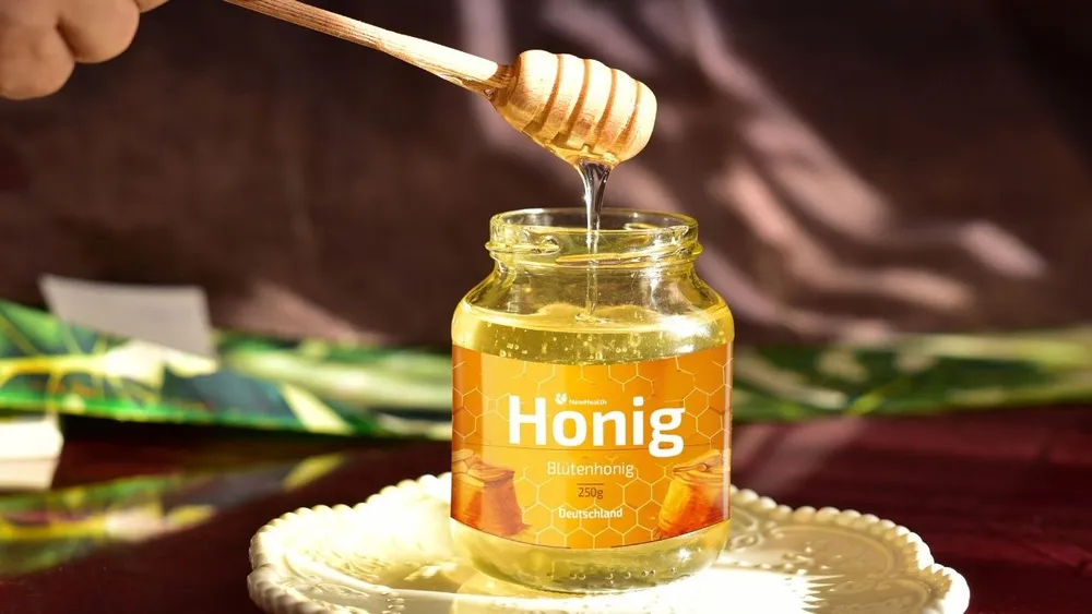 Honey labels made of recycled paper Honey labels made of recycled paper