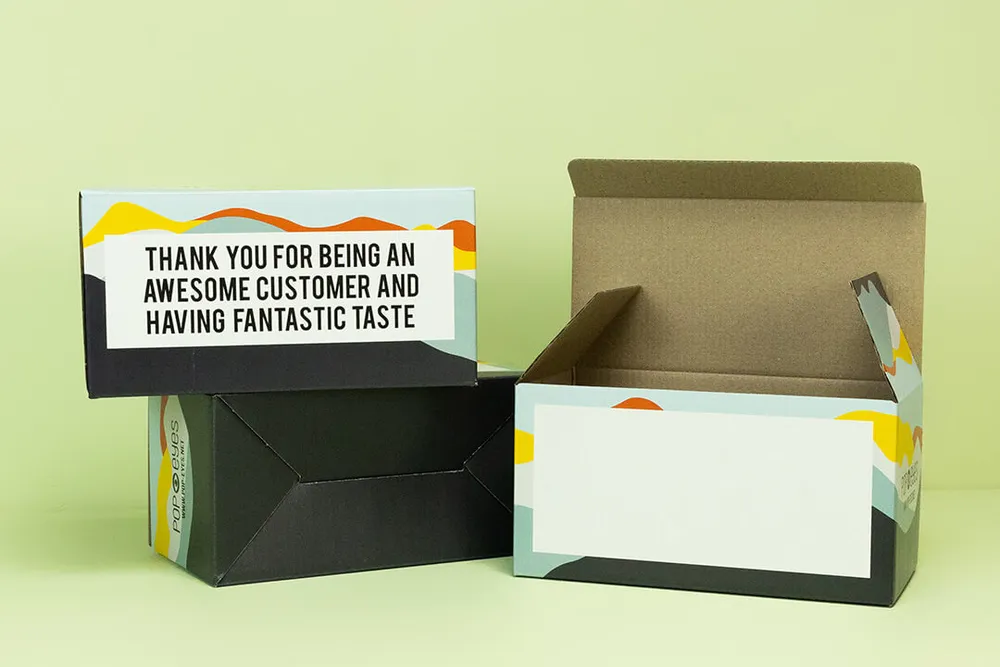 Digitally printed shipping box Digitally printed shipping box