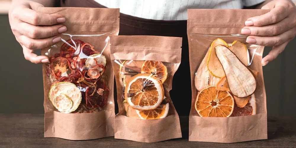 Diverse packaging for tea bags Diverse packaging for tea bags