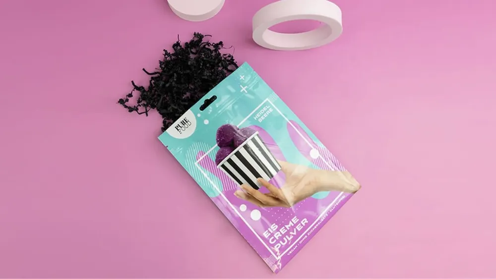Flat Pouches with glossy surface finish Flat Pouches with glossy surface finish