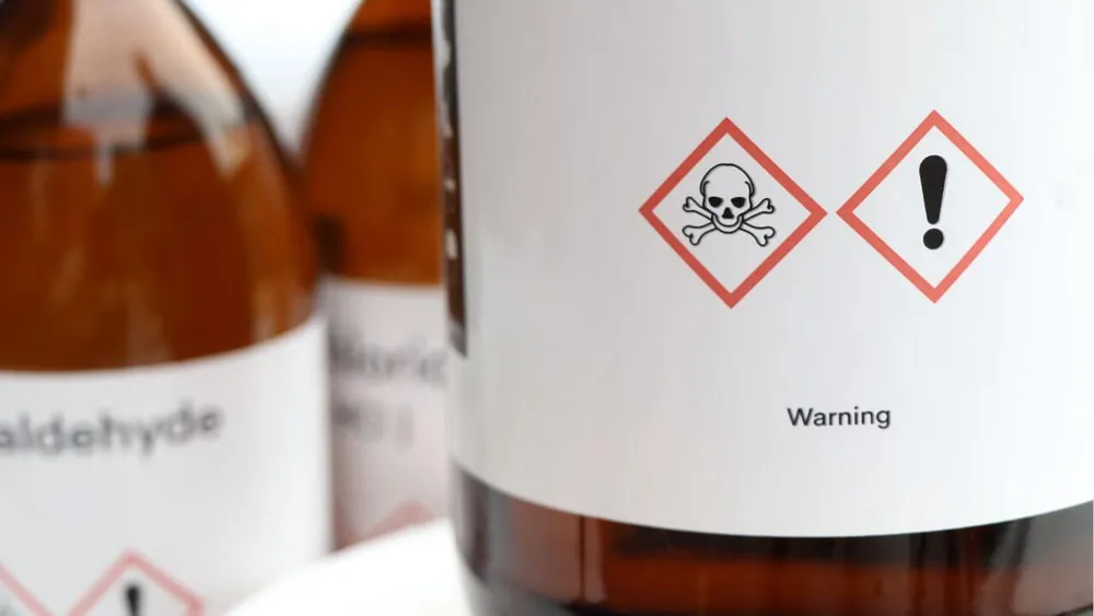 Printed chemical labels Printed chemical labels